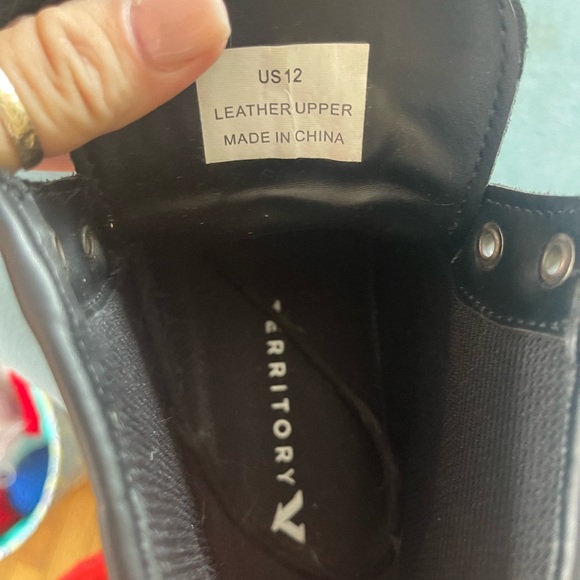 TERRITORY black and camo lightweight boots. Excellent condition - Picture 7 of 7